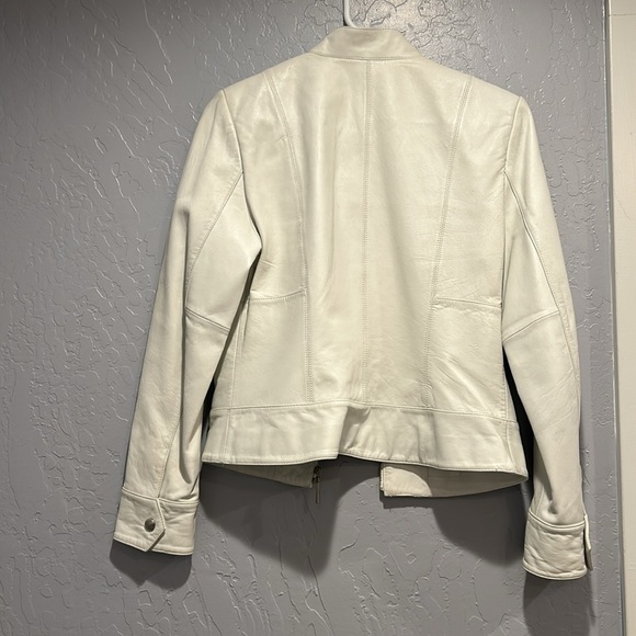 White Leather Jacketet - Picture 2 of 6